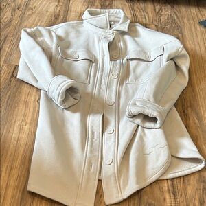 Women's Cream Button-Front shacket with Stand Collar and Patch Pockets